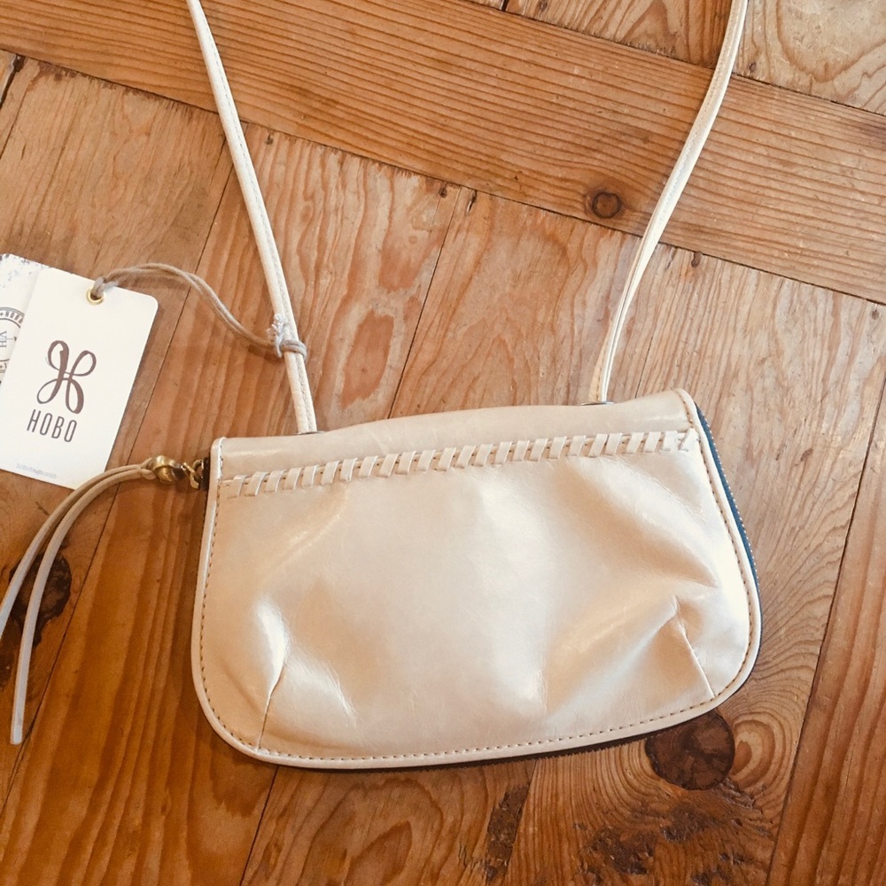 Gorgeous Hobo Crossbody 🤩